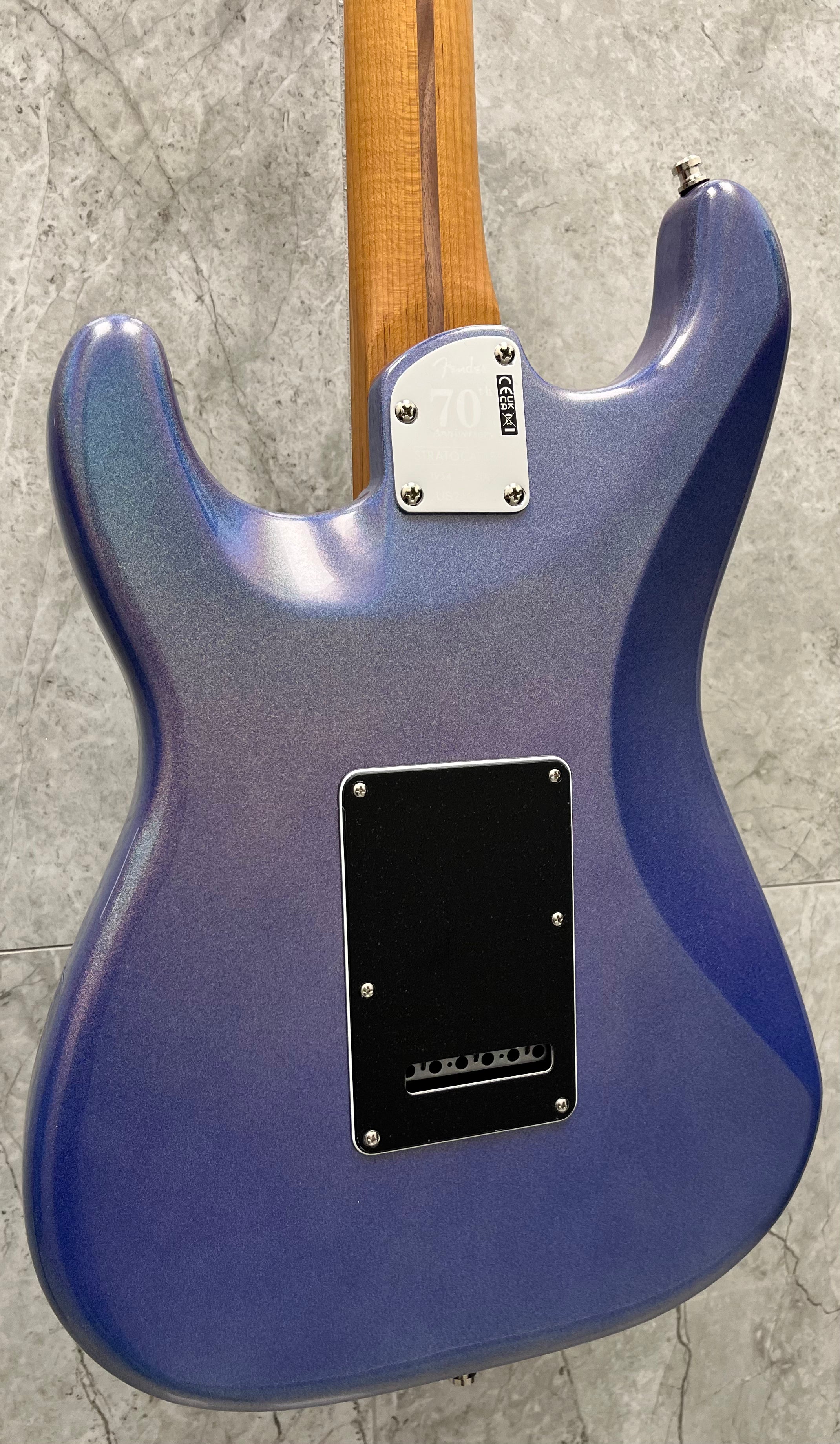 Fender 70th Anniversary Ultra Stratocaster HSS Maple Fingerboard, Amethyst 0177022865 SERIAL NUMBER US241431 - 7.4 LBS