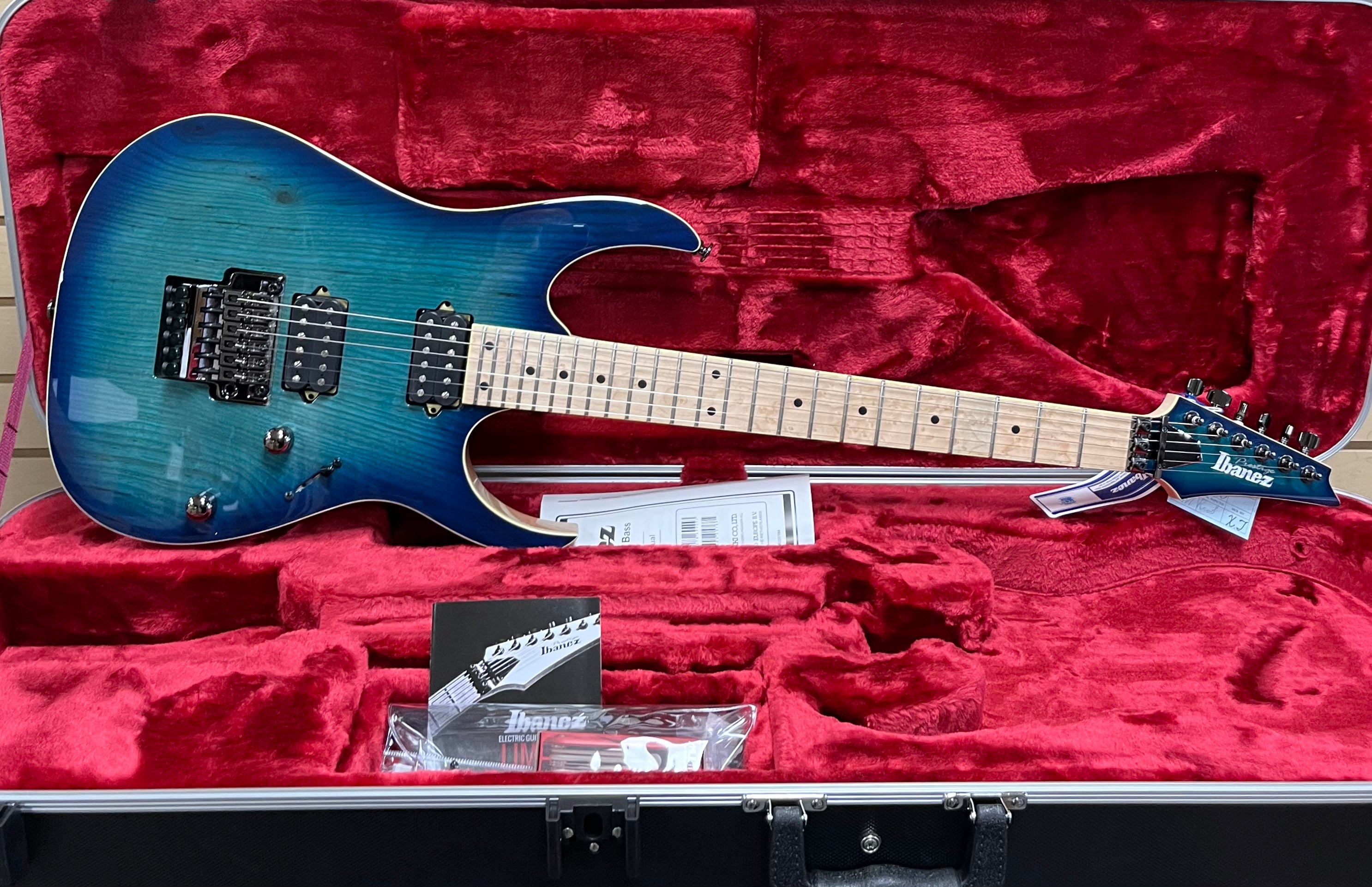 Ibanez Made in Japan RG652AHMNGB RG Prestige - Nebula Green Burst SERIAL NUMBER F2419411 - 8.8 LBS