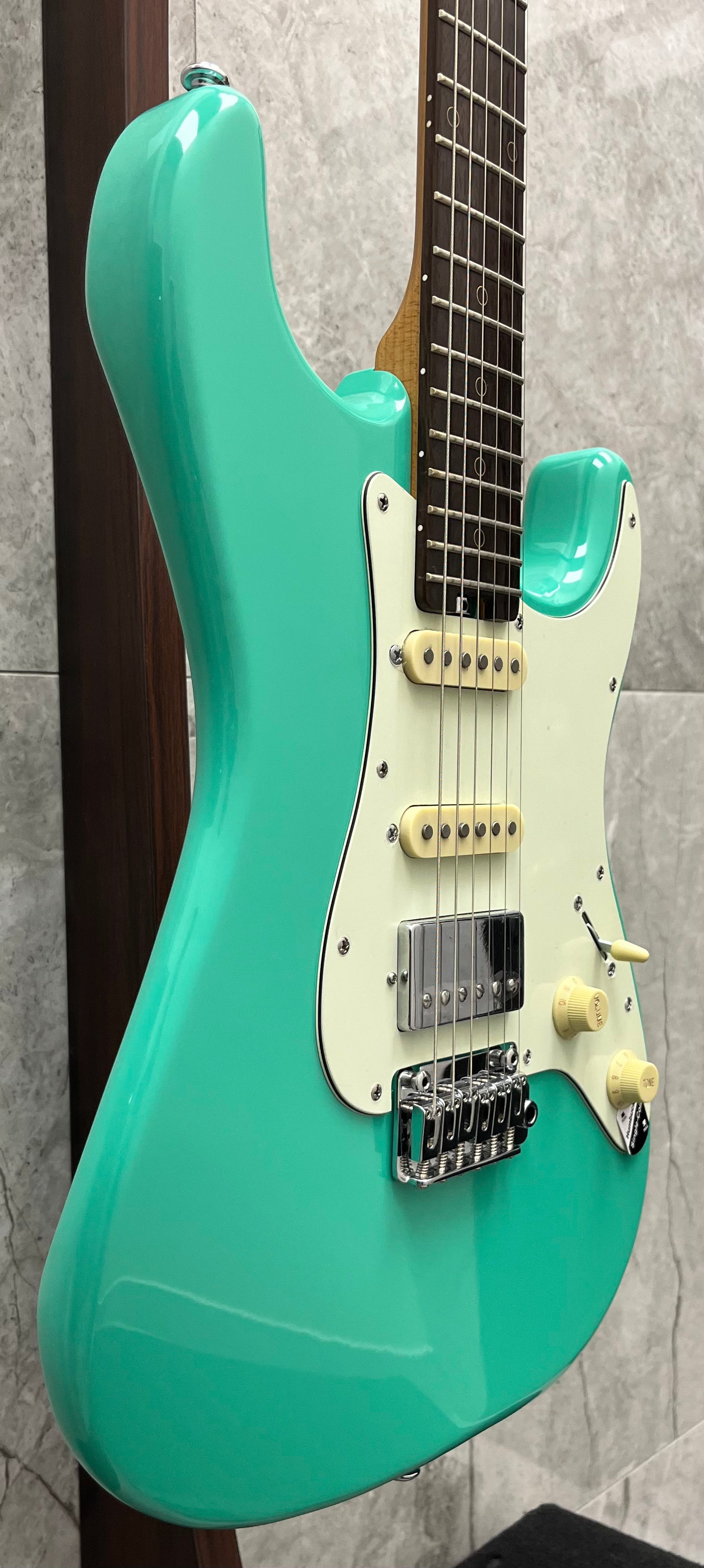 Schecter Nick Johnston TRAD HSS 6-String Electric Guitar Atomic Green 1540-SHC SERIAL NUMBER IW21062191 - 8.0 LBS USED SPECIAL