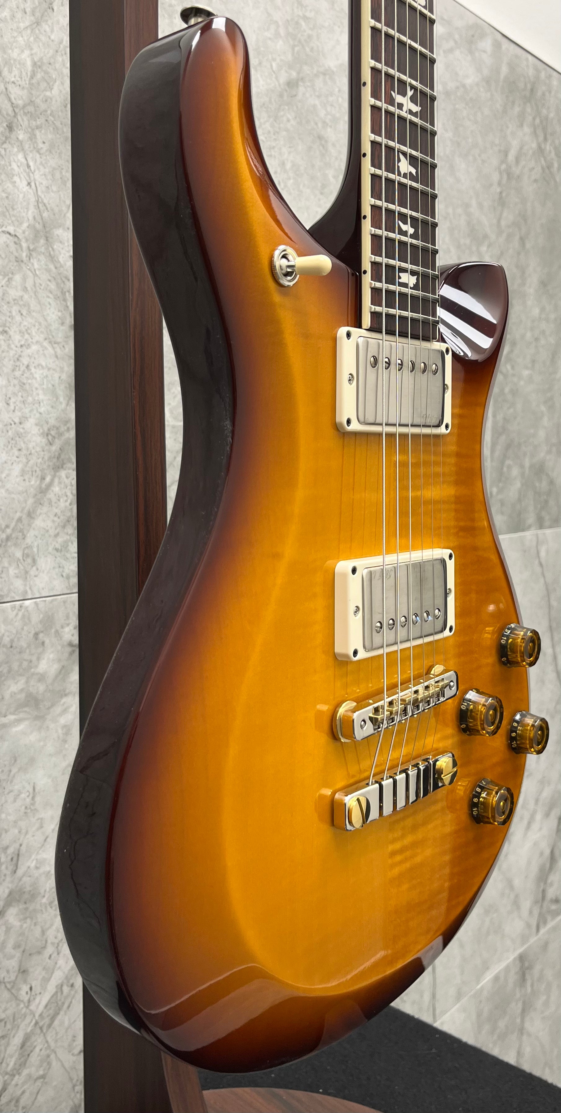 PRS Guitars USA S2 McCarty 594 HG - Honey Gold Burst 112820::HG: SERIAL NUMBER 24 S22074181 - 8.2 LBS USED SPECIAL