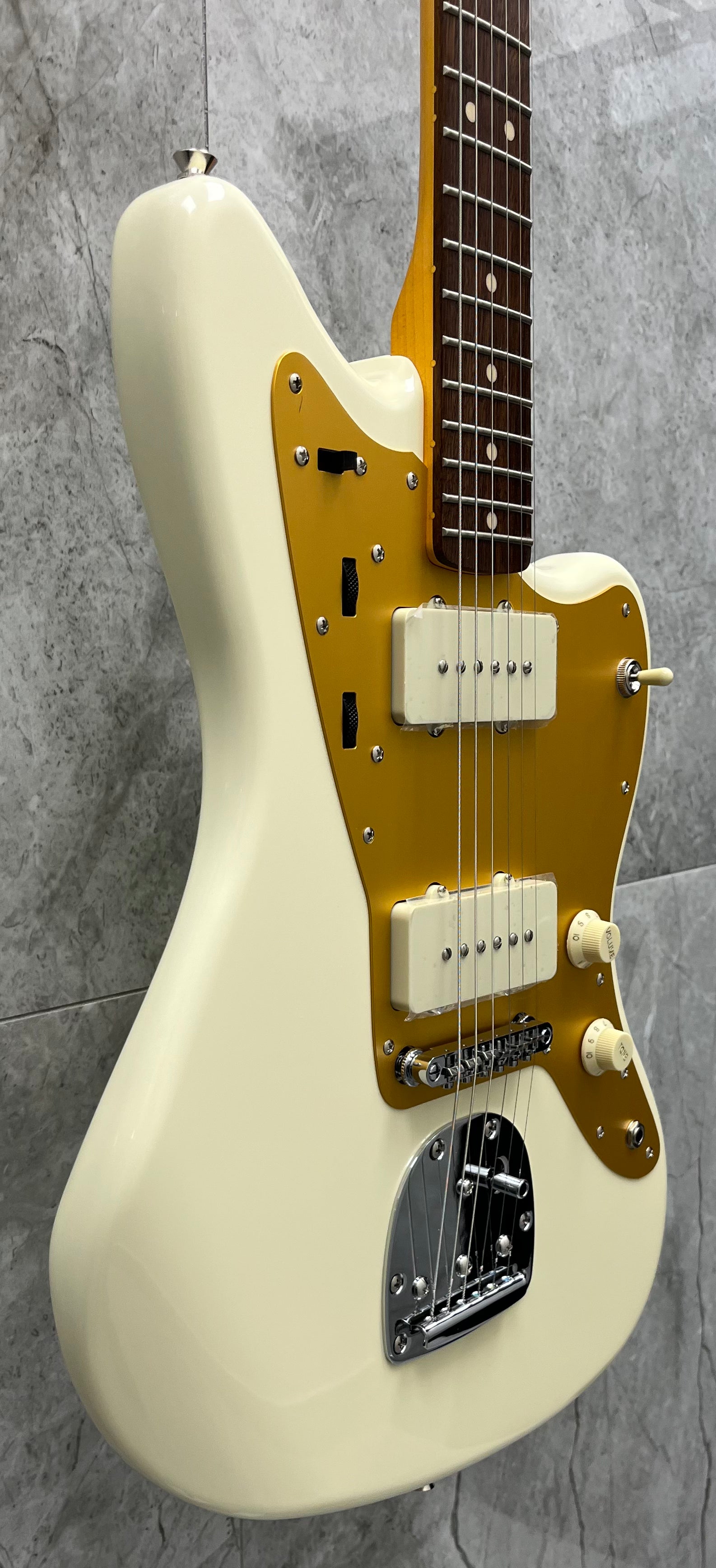 Squier J Mascis Jazzmaster Vintage White 0371060541