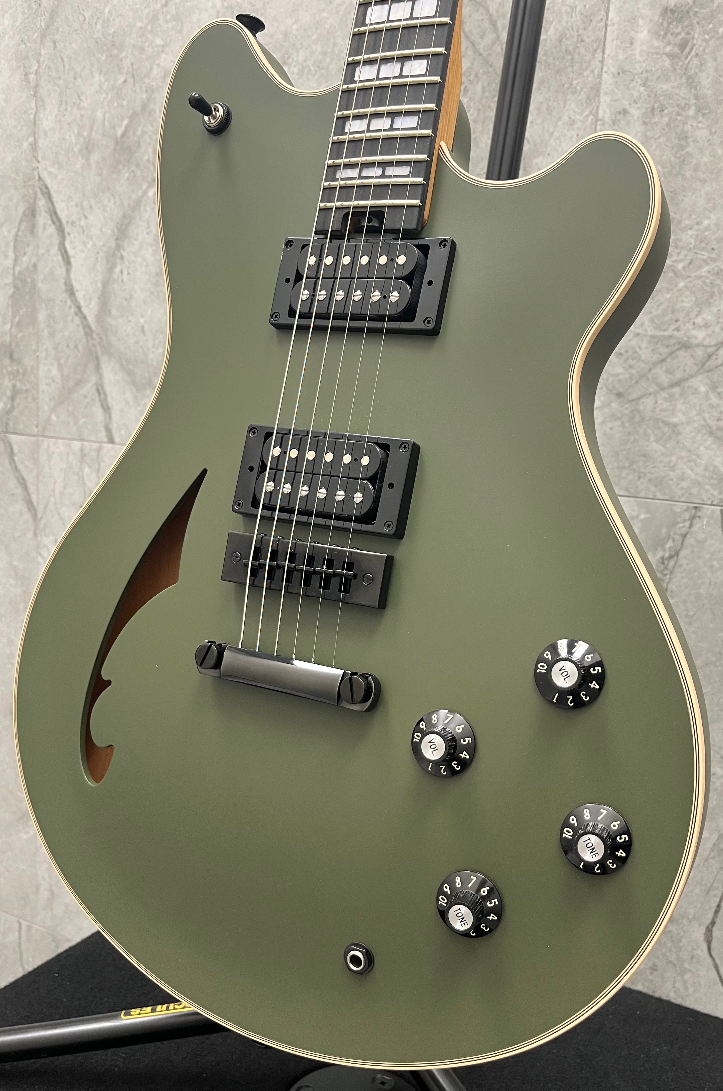 EVH SA-126 Special Matte Army Drab 5107726820 SERIAL NUMBER SA126241296 - 7.4 LBS