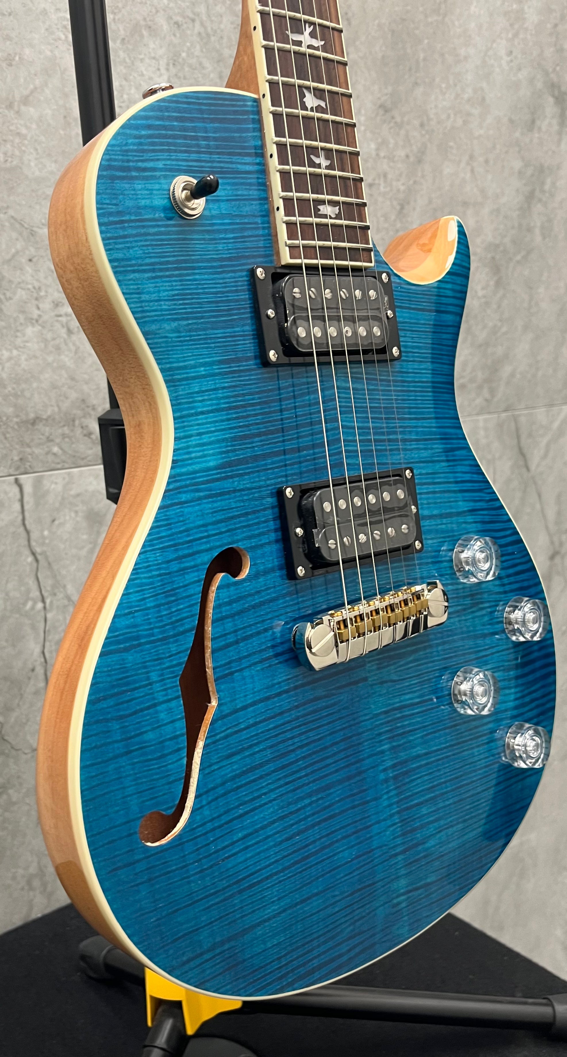 PRS Guitars SE Zach Myers Electric Guitar with Gig Bag - Myers Blue 111437::MC: SERIAL NUMBER CTIG000227 - 6.6 LBS