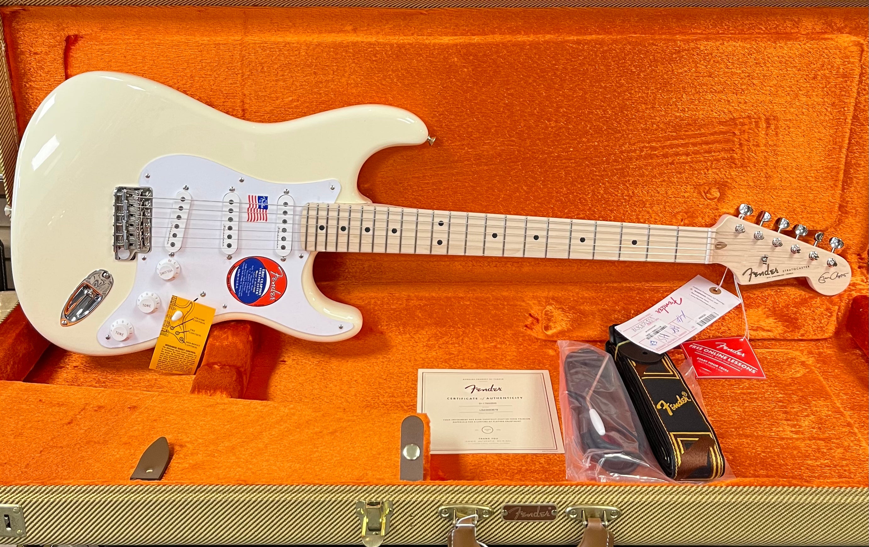 Fender USA Eric Clapton Stratocaster, Maple Fingerboard, Olympic White 0117602805 SERIAL NUMBER US23083678 - 7.4 LBS