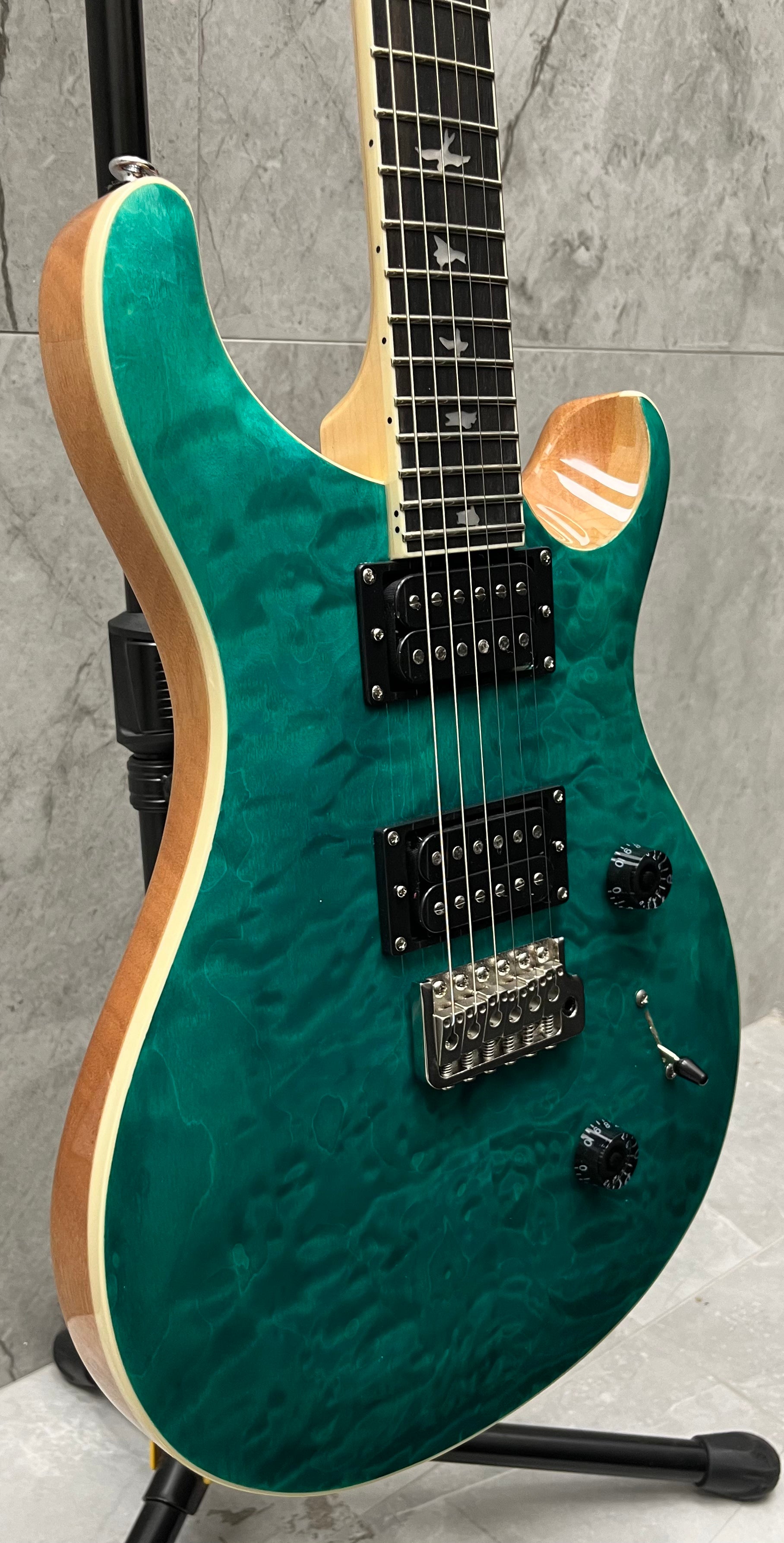 PRS Guitars SE Custom 24 - Quilt TU - Turquoise 107876::TU: SERIAL NUMBER CTIG018463 - 7.4 LBS