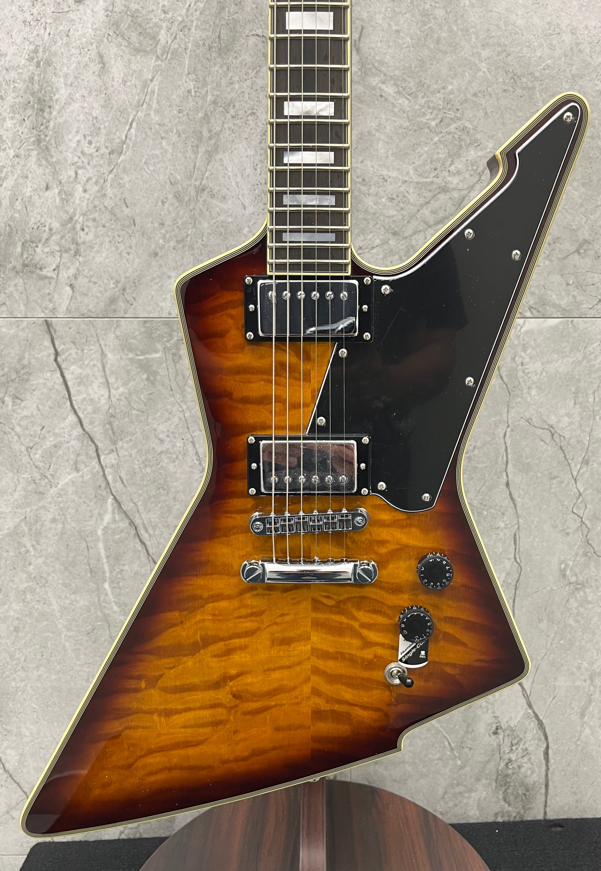 Schecter E-1-CUSTOM-VSB Tobacco Sunburst E1 CUSTOM 3105-SHC SERIAL NUMBER W24051512 - 8.2 LBS