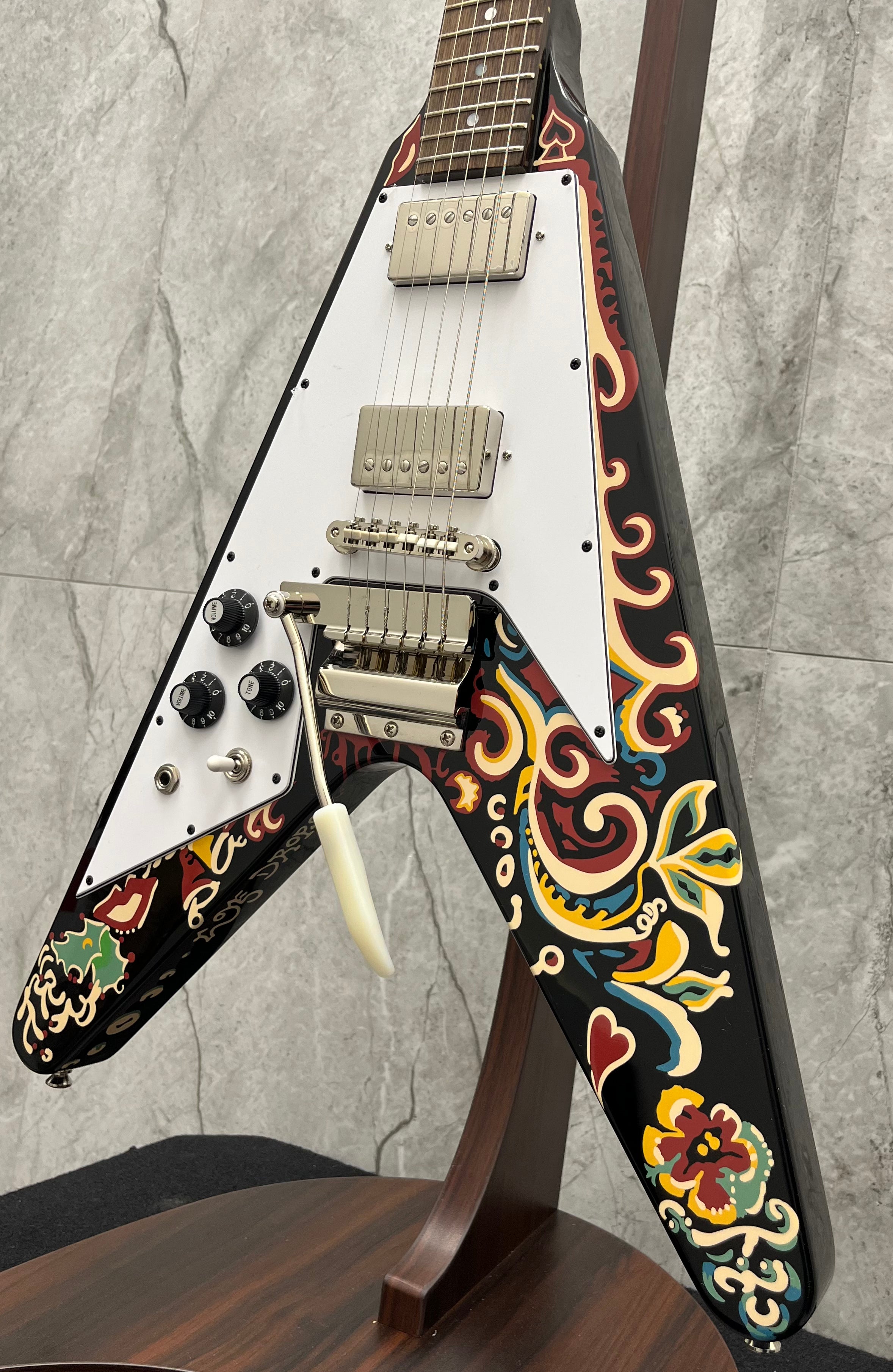 Epiphone LEFT HANDED Inspired by Gibson Custom Jimi Hendrix Love Drops Flying V - Limited Edition ECJHFVEBNHLH SERIAL NUMBER 24041520466 - 7.0 LBS