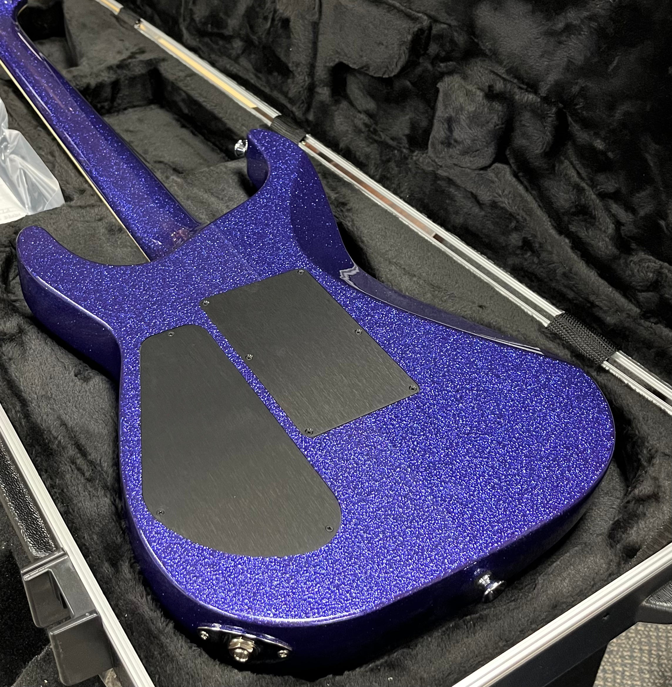 JACKSON USA CUSTOM SHOP Soloist SL2H Purple Sparkle 2811002519 SERIAL NUMBER J10985 - 7.8 LBS