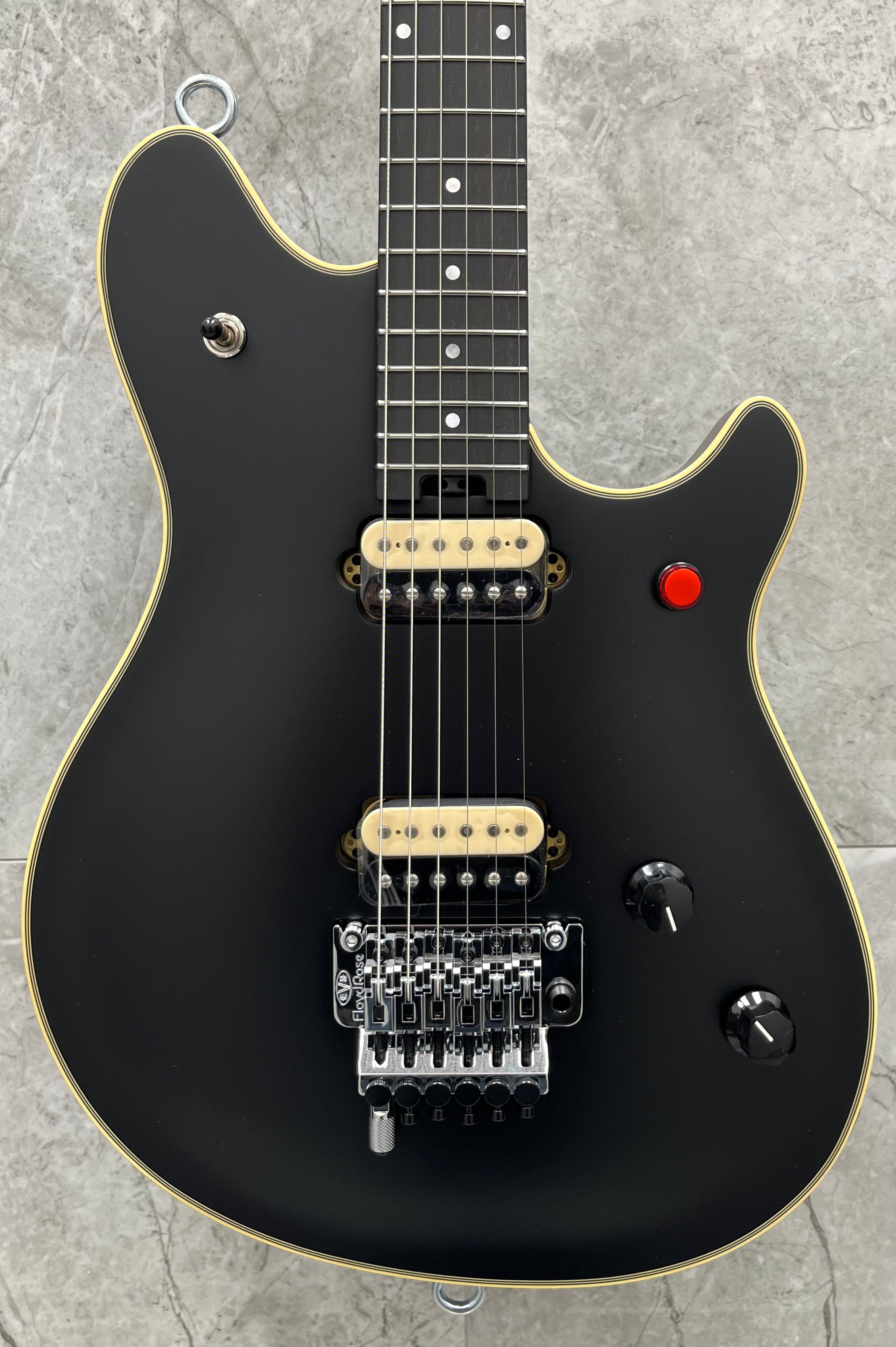 EVH MADE IN JAPAN MIJ Series EVH Signature Wolfgang Ebony Fingerboard Stealth MODEL 5108000868 SERIAL NUMBER JFE2400312 - 8.4 LBS