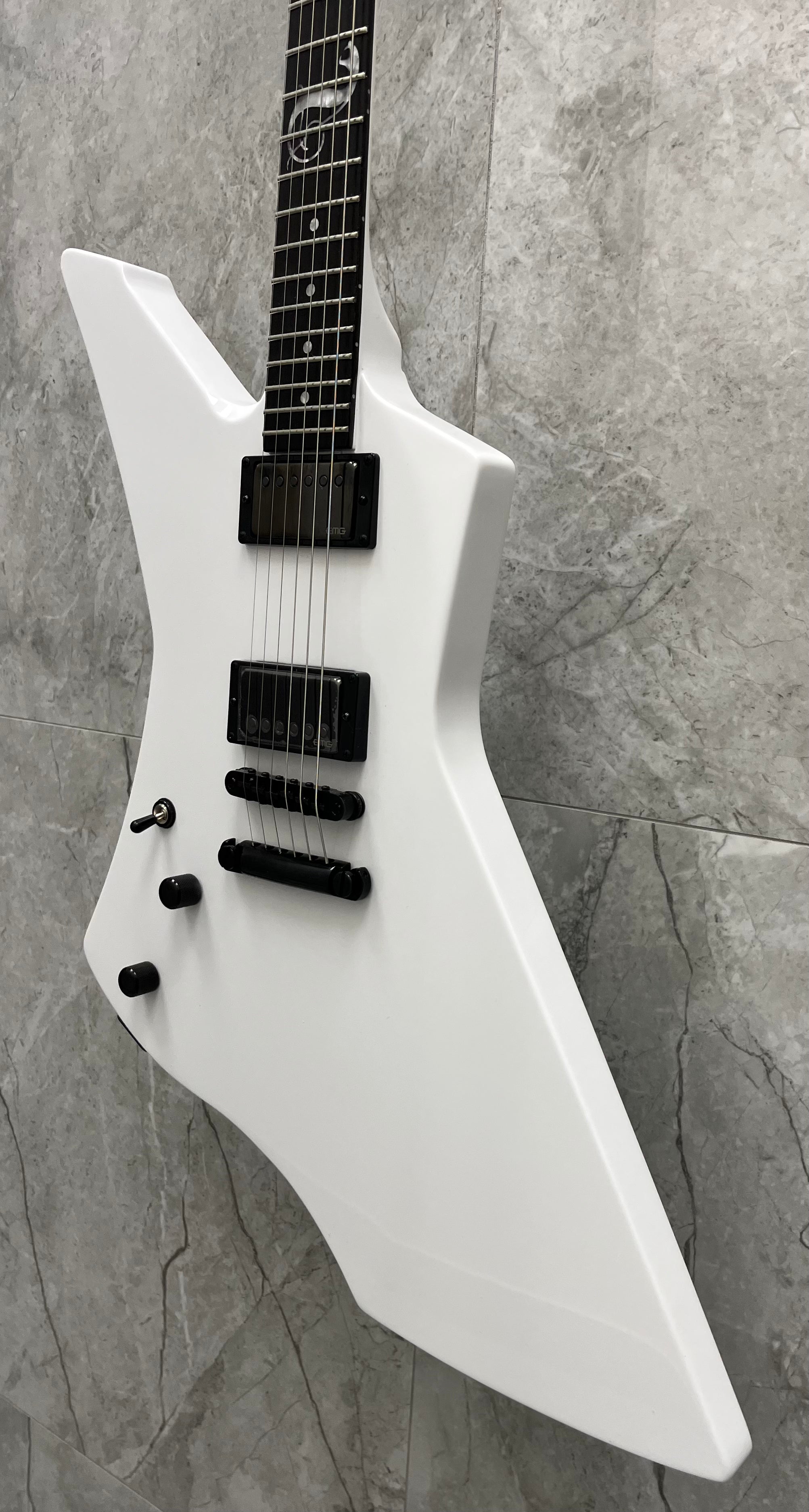 ESP LTD LEFTY Snakebyte James Hetfield Signature Series Electric Guitar Left Handed Snow White LSNAKEBYTESWLH SERIAL NUMBER W24040020 - 7.6 LBS