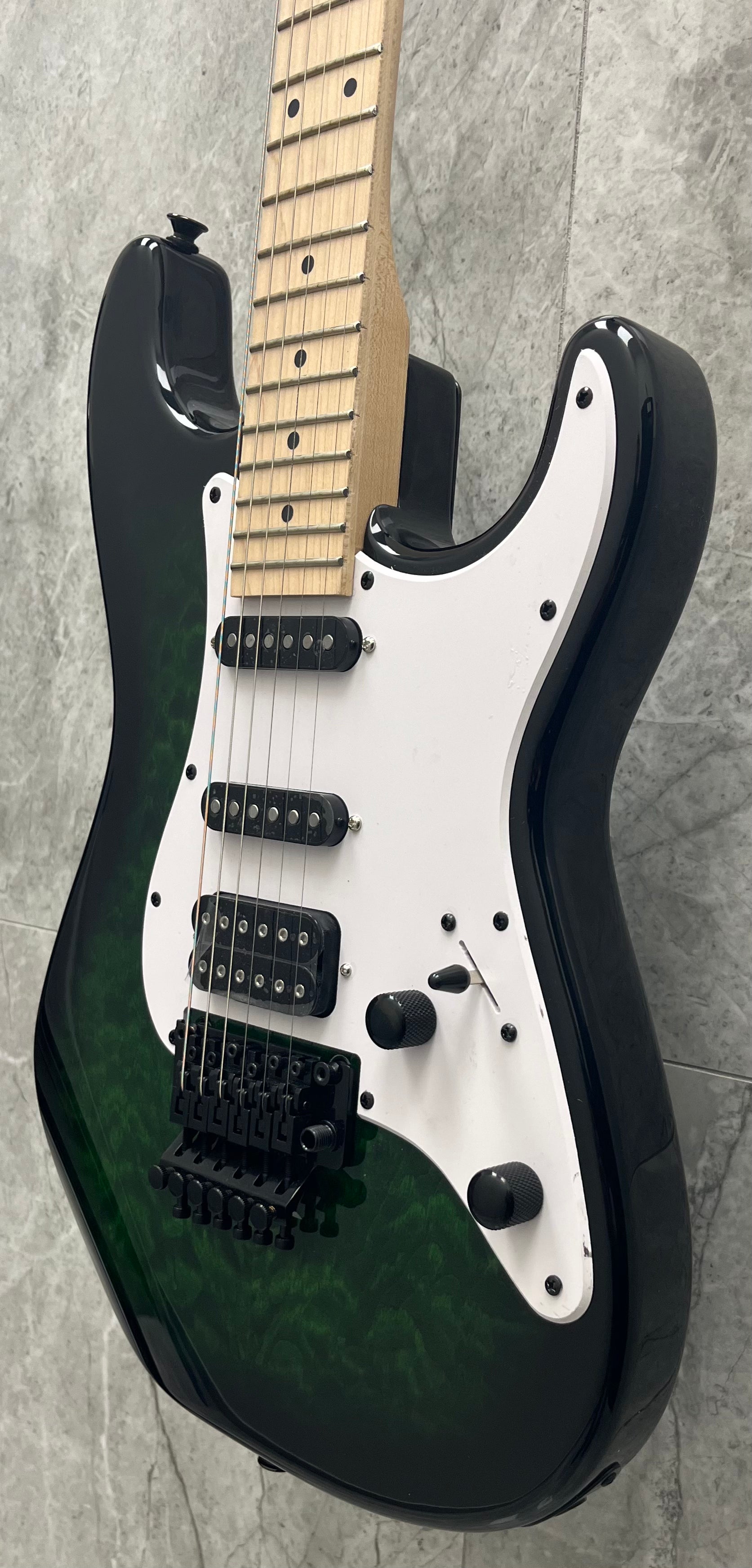 JACKSON X Series Signature Adrian Smith SDXQ Transparent Green 2913052587 SERIAL NUMBER ICJ2412703 - 8.0 LBS