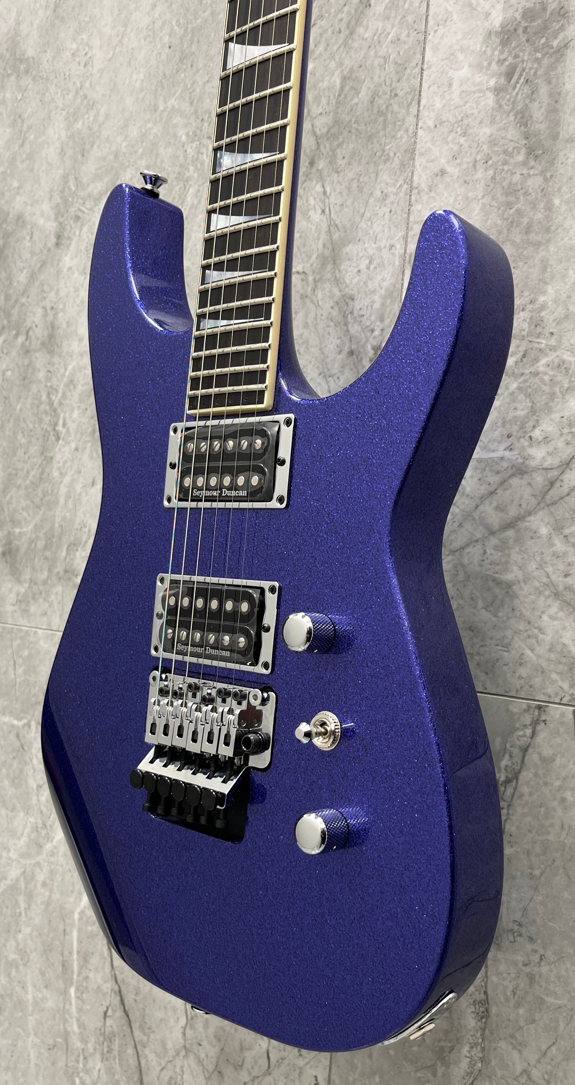 JACKSON USA CUSTOM SHOP Soloist SL2H Purple Sparkle 2811002519 SERIAL NUMBER J10985 - 7.8 LBS