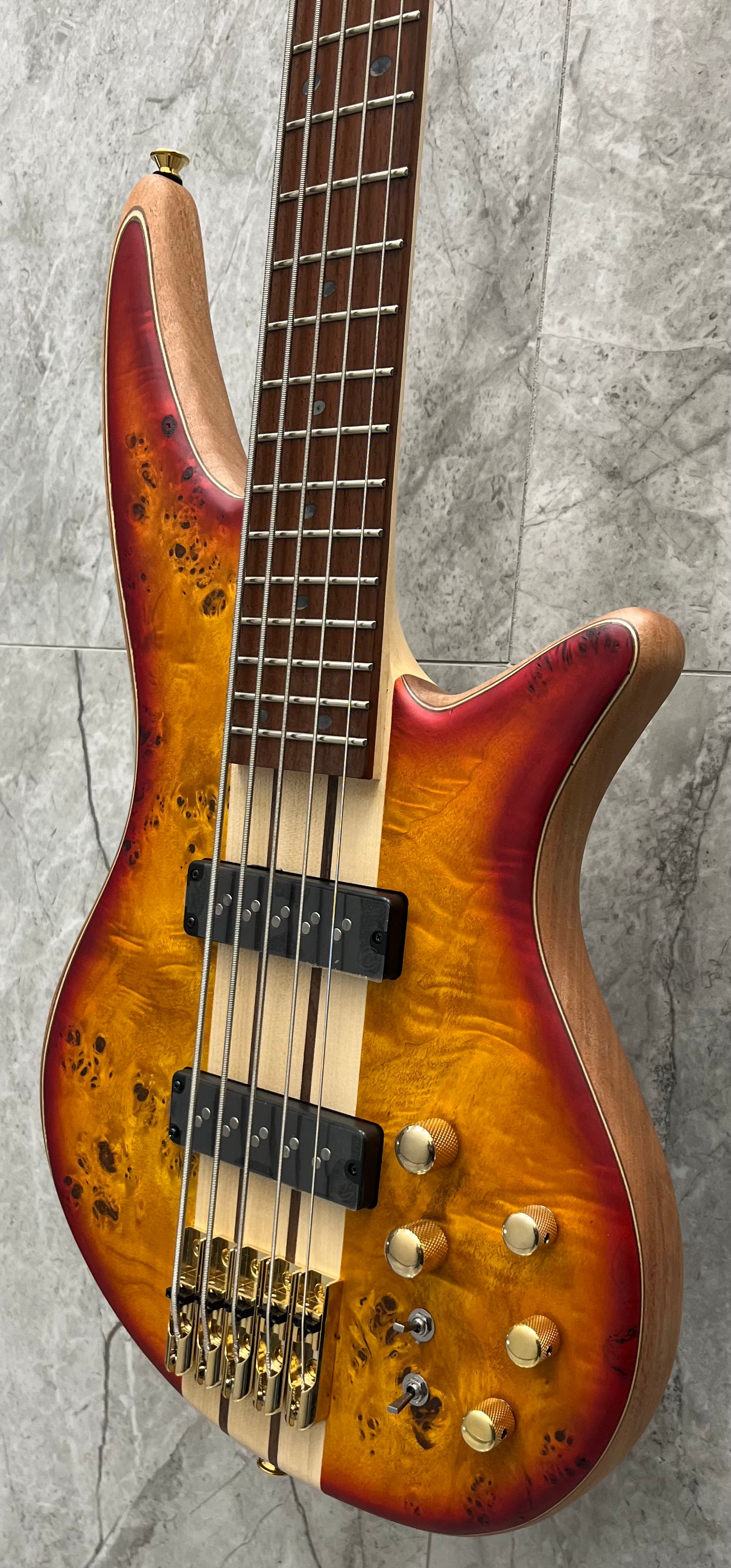 Jackson Pro Series Spectra Bass SBP V 5 string Caramelized Jatoba Fingerboard Transparent Cherry Burst 2919934515 SERIAL NUMBER ICJ2237827 - 8.6 LBS