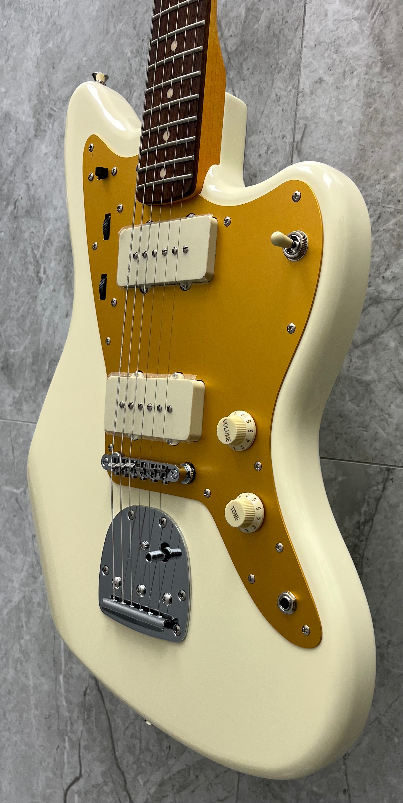 Squier J Mascis Jazzmaster Vintage White 0371060541