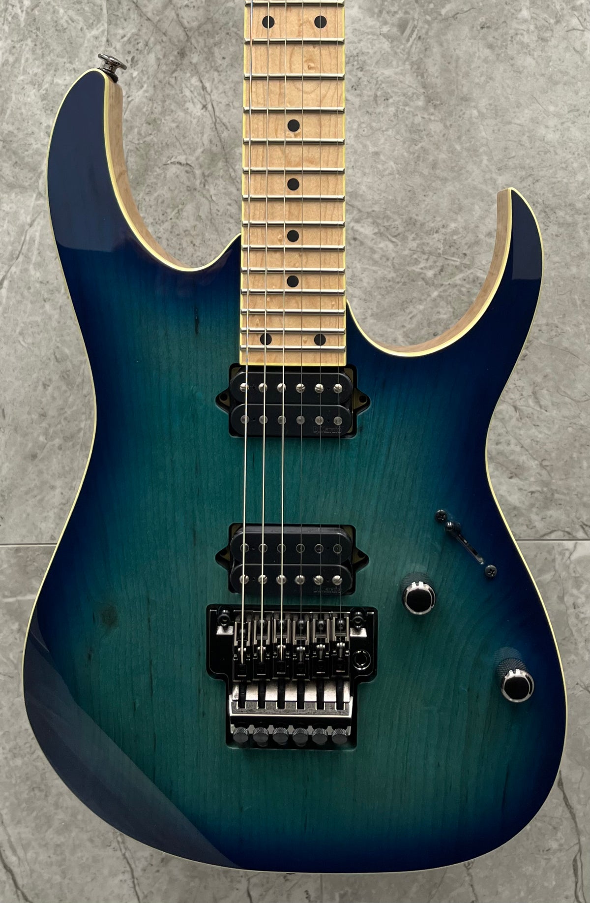 Ibanez Made in Japan RG652AHMNGB RG Prestige - Nebula Green Burst SERI —  L.A. Music