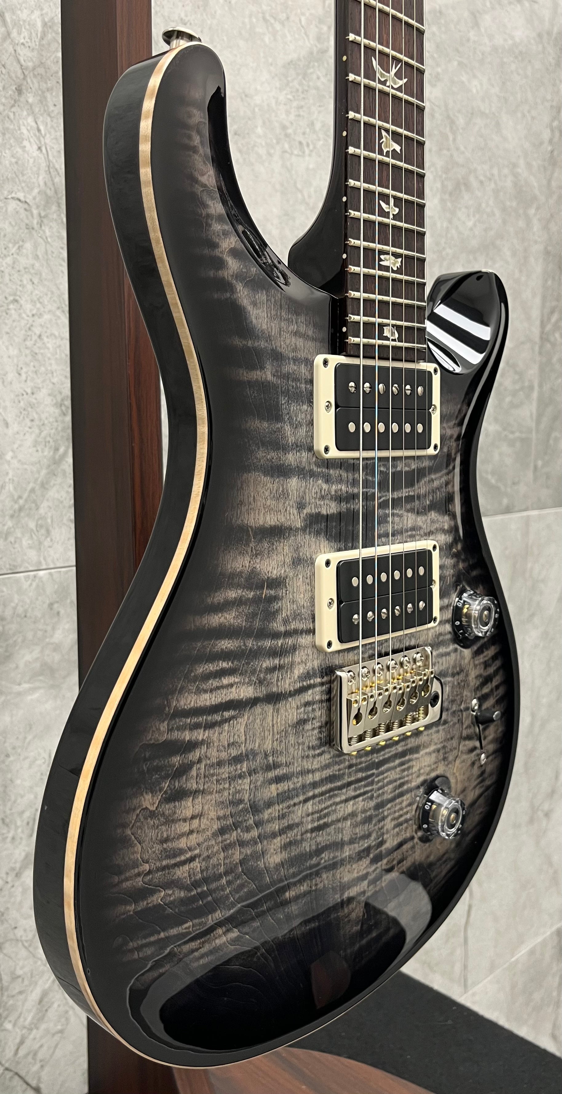 PRS Guitars Custom 24 Electric Guitar w Hardshell Case CB MADE IN THE USA - Charcoal Burst 112786::CB: SERIAL NUMBER 24 0390095 - 7.2 LBS